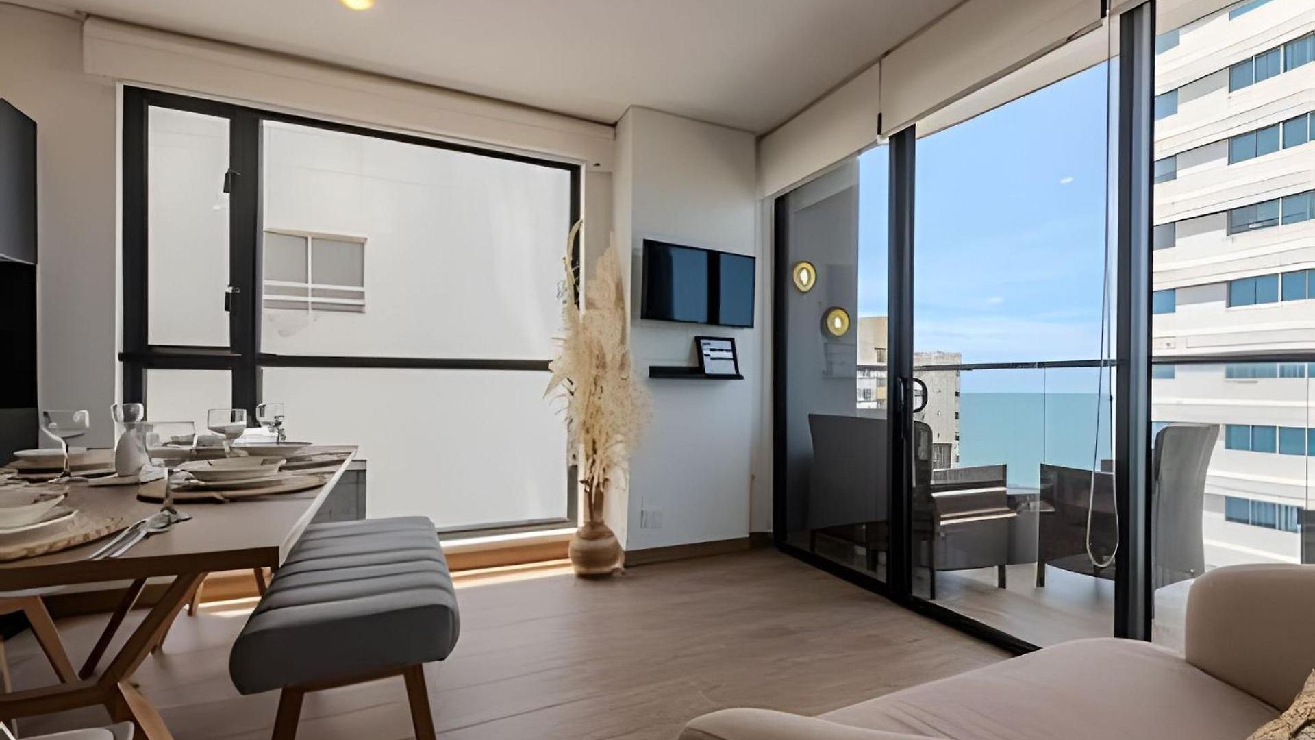 New Murano Centro/near Walled City/panoramic Pool * Cartagena