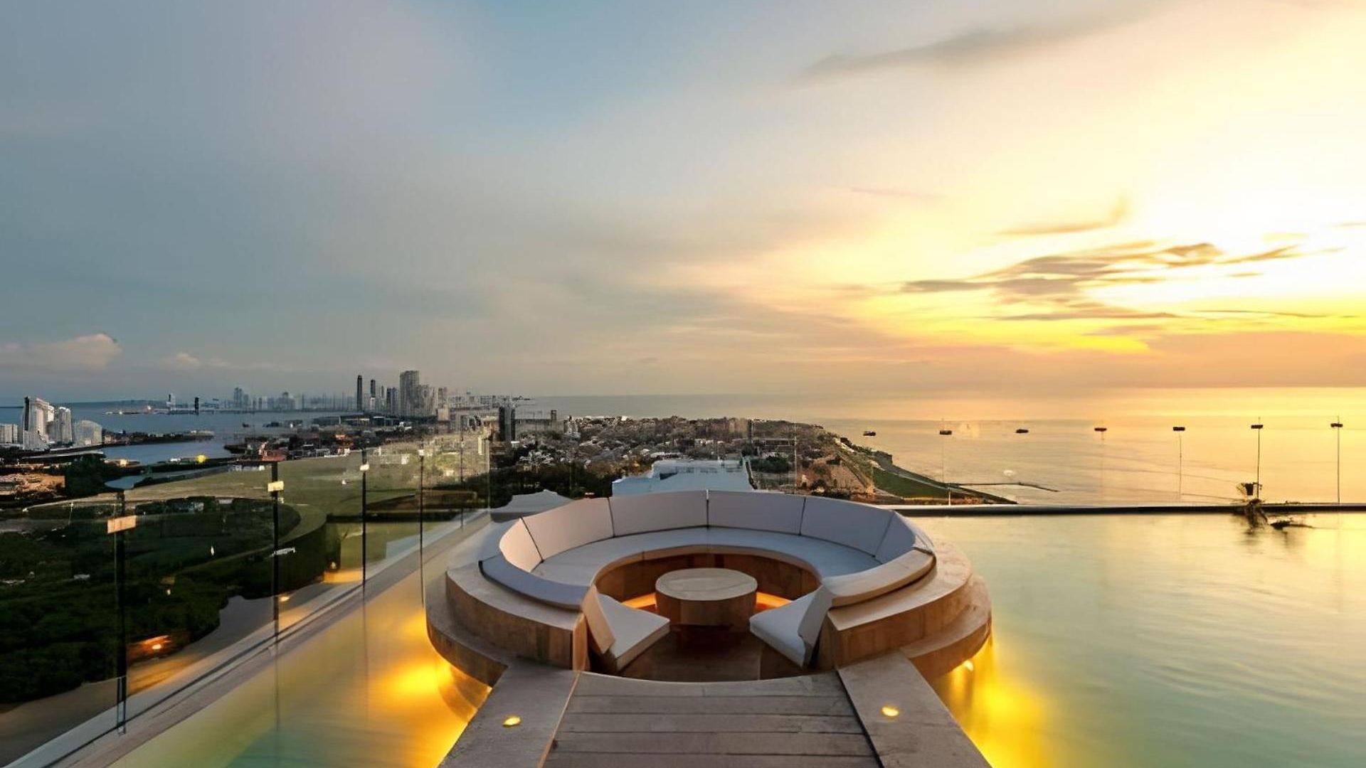 New Murano Centro/near Walled City/panoramic Pool * Cartagena