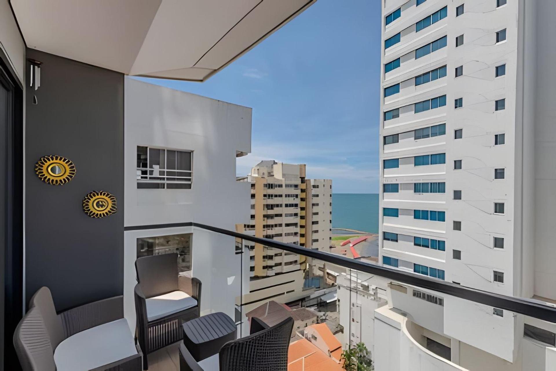 New Murano Centro/near Walled City/panoramic Pool * Cartagena